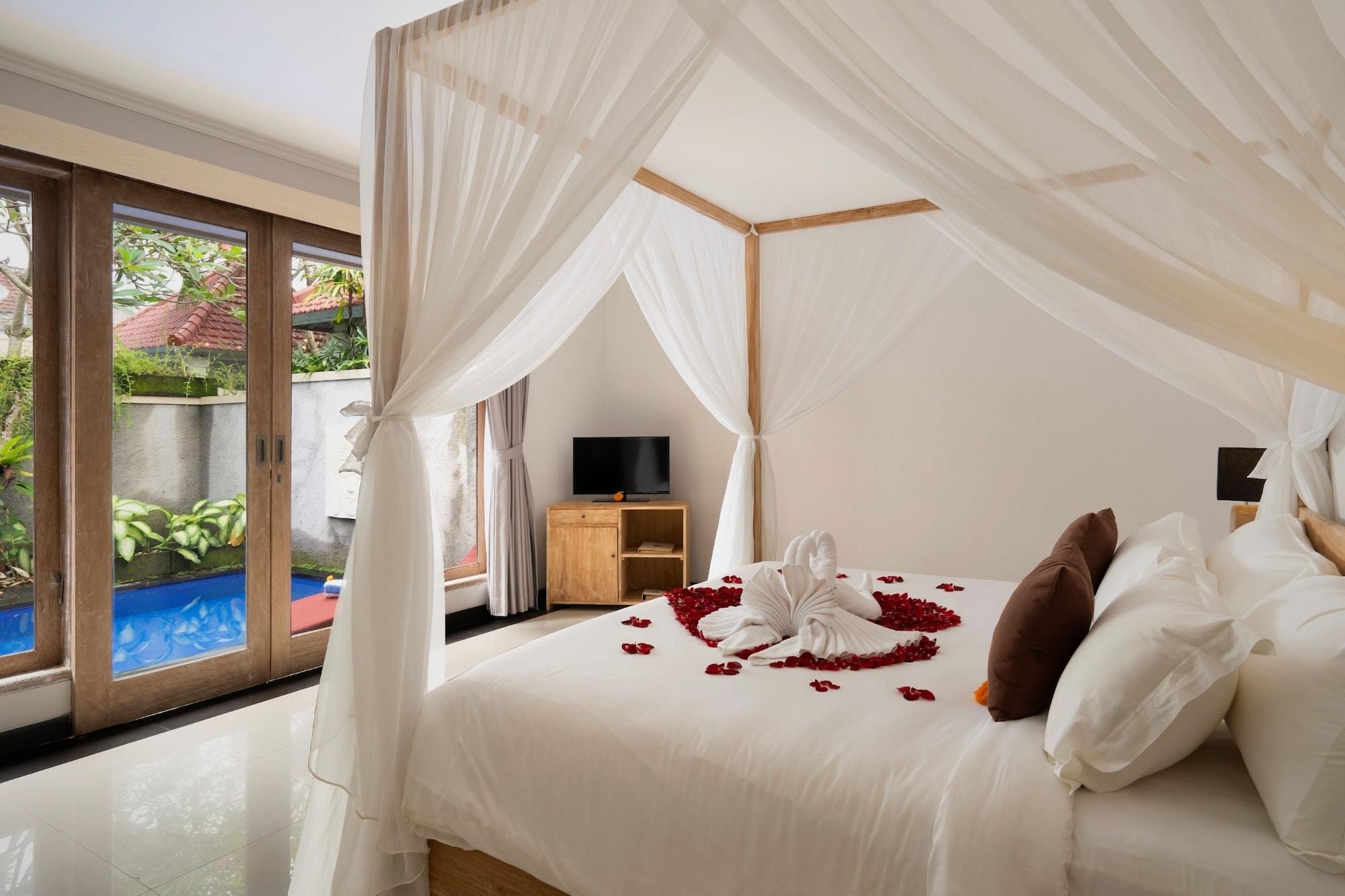เฟรดดี้ส์ วิลลา อูบุด Hotel สุขาวาตี ภายนอก รูปภาพ