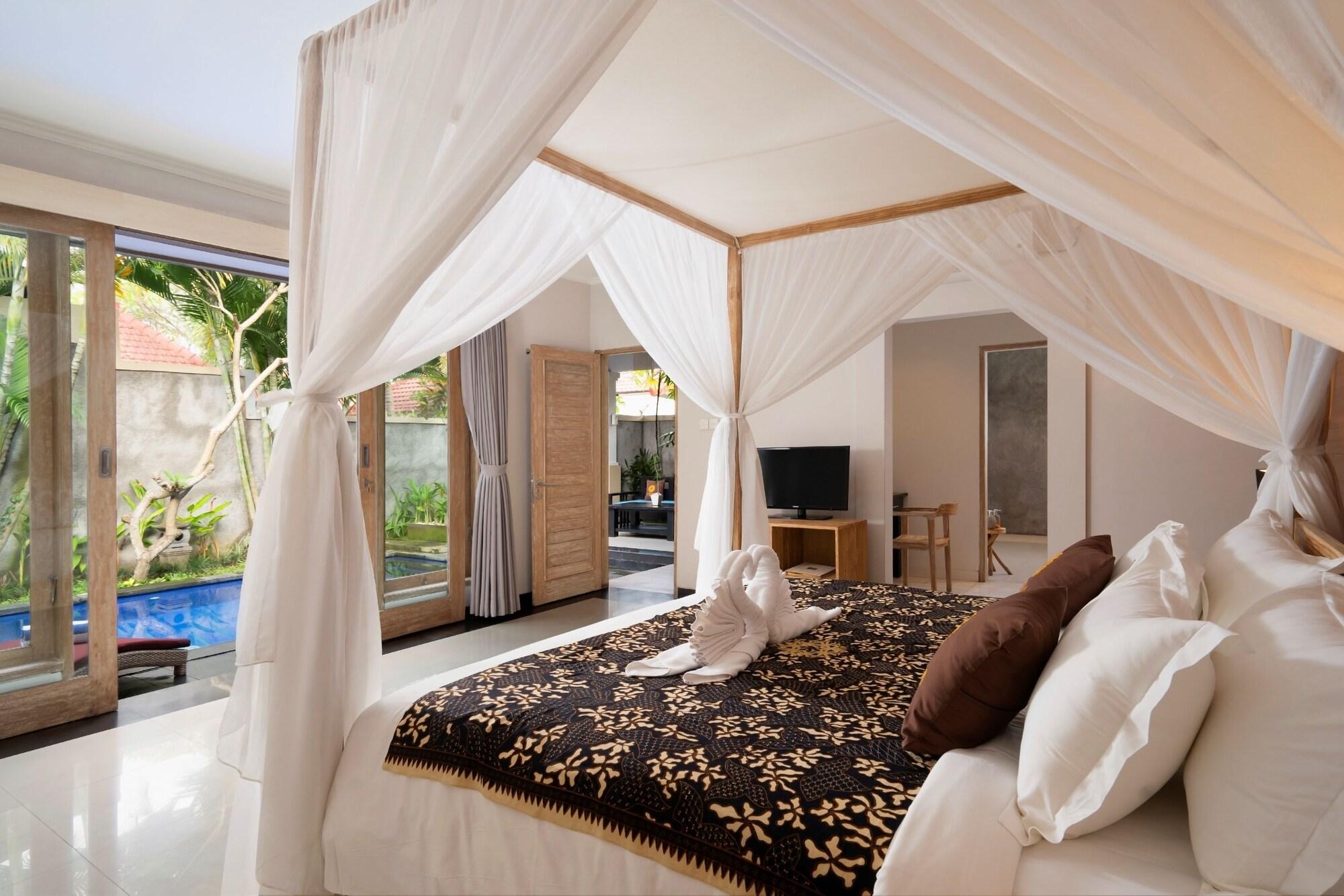 เฟรดดี้ส์ วิลลา อูบุด Hotel สุขาวาตี ภายนอก รูปภาพ