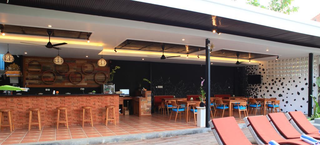 เฟรดดี้ส์ วิลลา อูบุด Hotel สุขาวาตี ภายนอก รูปภาพ